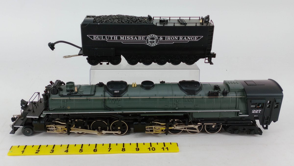 MTH 2-8-8-4 DULUTH MISSABE & IRON RANGE STEAM LOCO 227 W/TENDER INV 260015218