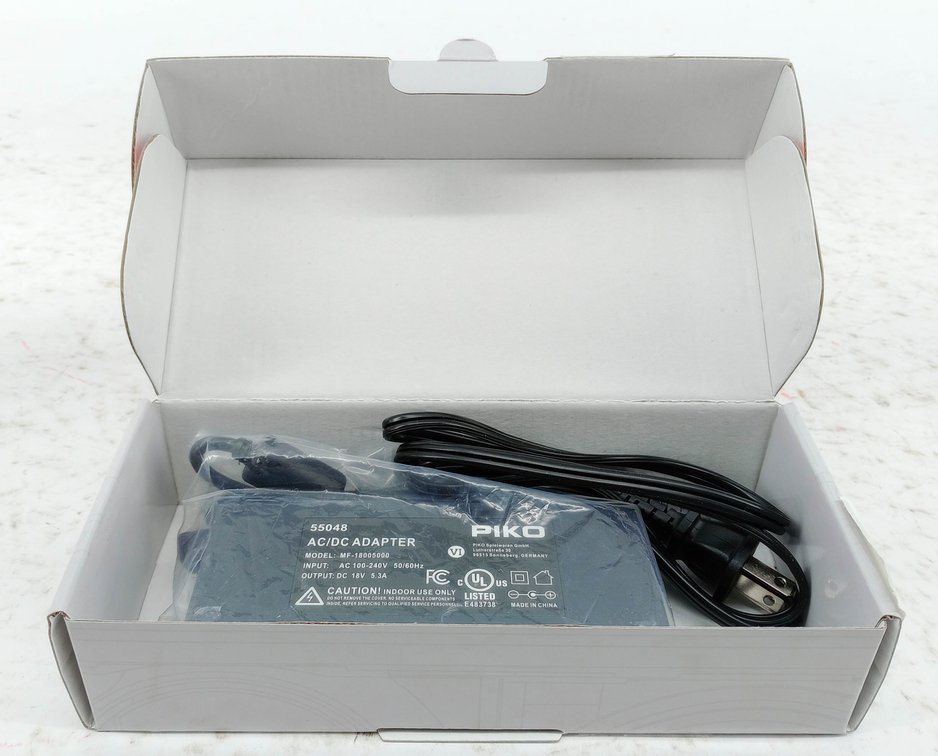 PIKO 55048 DESKTOP STYLE POWER SUPPLY AC/DC ADAPTER 18V 5.3A, OB INV 263330393