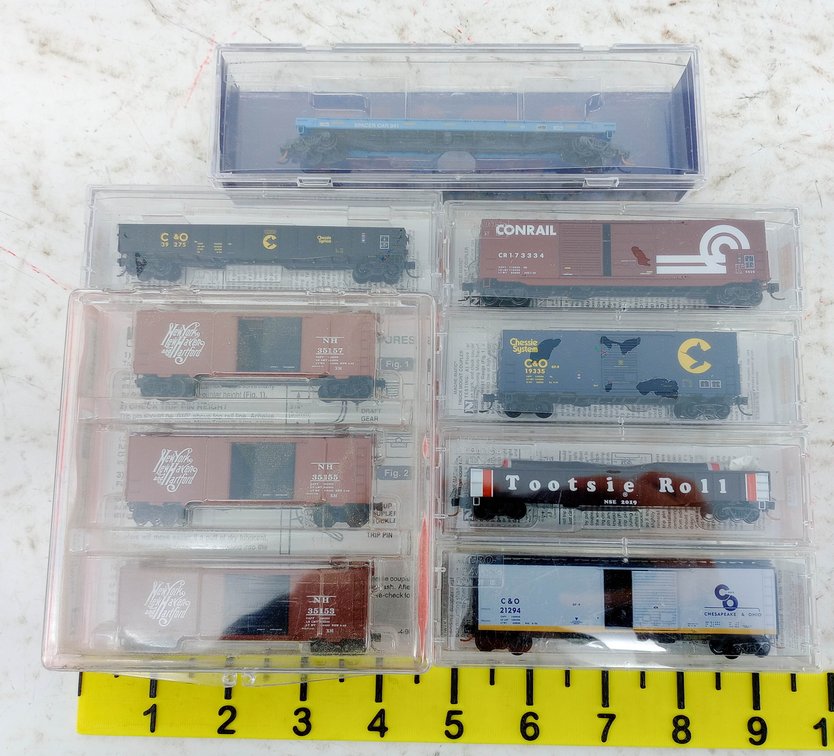 9 MICRO-TRAINS LINE N SCALE C&O, CONRAIL, NH & TOOTSIE ROLL FREIGHT CARS INV 263330469