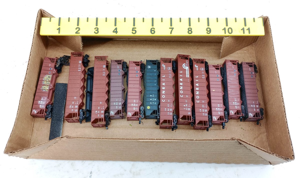 12 N GAUGE CONRAIL & PRR HOPPER CARS INV 263330507