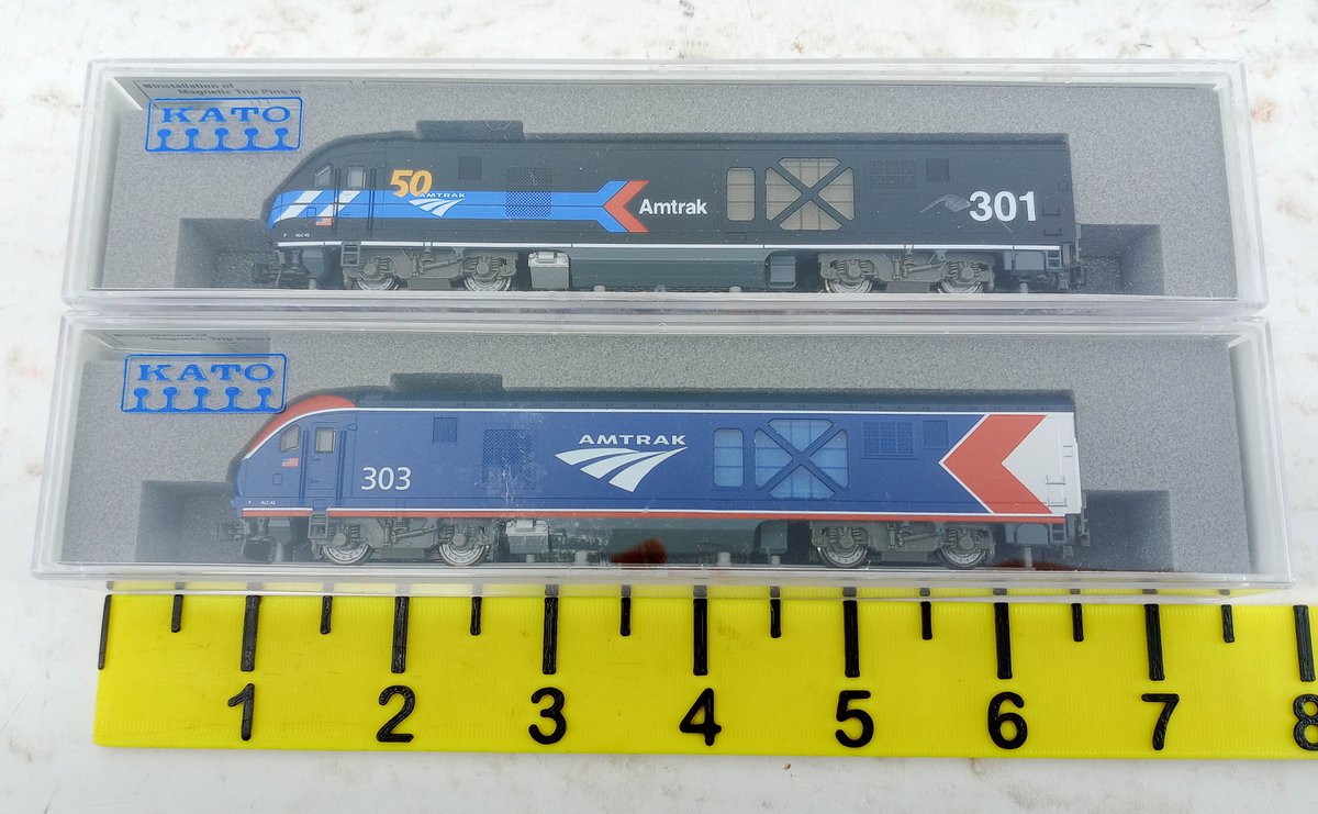 2 KATO N SCALE 176-6050 & 176-6052 AMTRAK ALC-42 CHARGER LOCOMOTIVES, 2 OBS INV 263330526