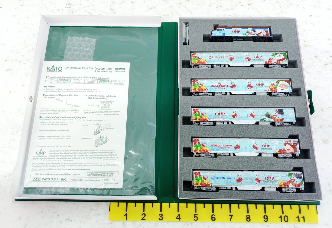 KATO 106-2016A OPERATION NORTH POLE N SCALE CHRISTMAS TRAIN F40PH & 5 BI-LEVEL COACHES, OB INV 263330536