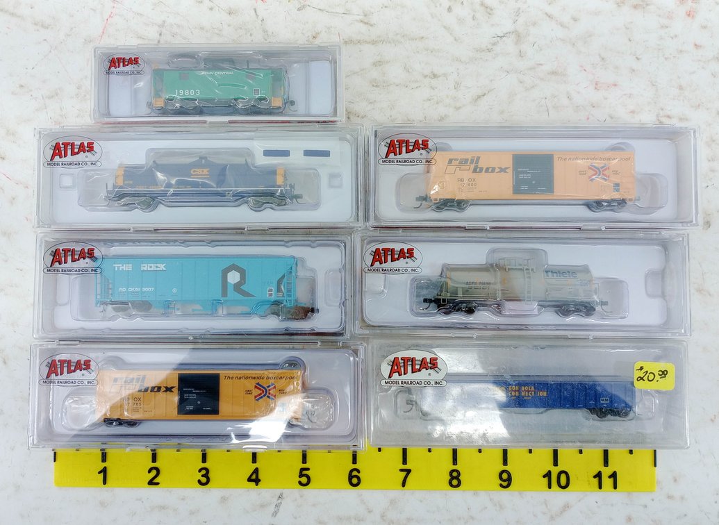 7 ASSORTED ATLAS N SCALE FREIGHT CARS & CABOOSE,7 OBS INV 263330544