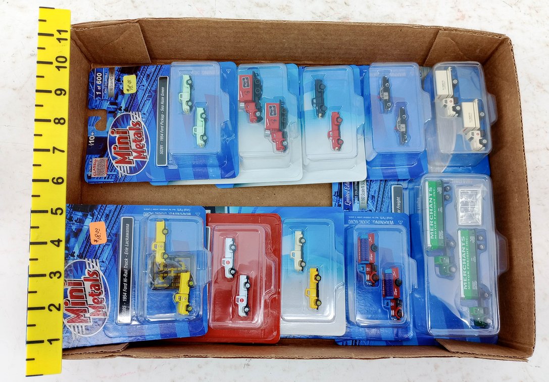 ASSORTED MINI METALS N SCALE 1:160 TRUCKS & SEMI TRUCKS SOME OBS INV 263330557