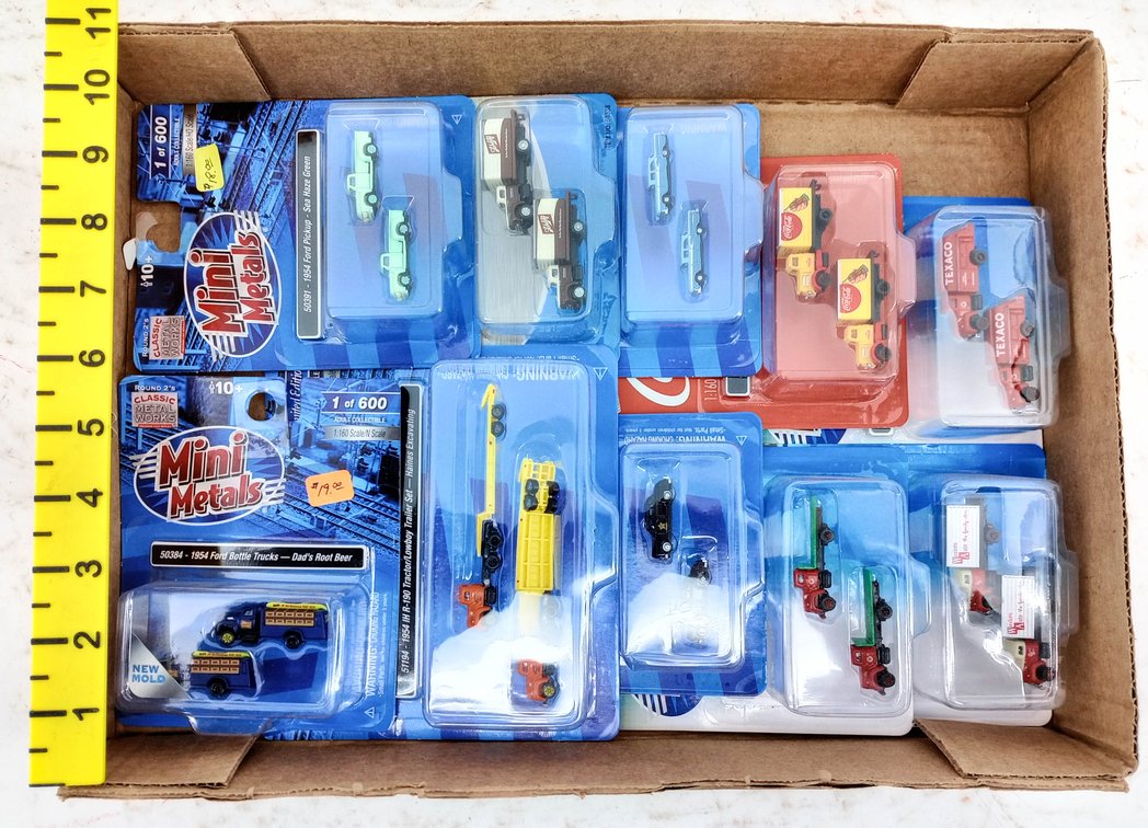 ASSORTED MINI METALS 1:160 N SCALE 1954 FORD & IH TRUCKS SOME OBS INV 263330562