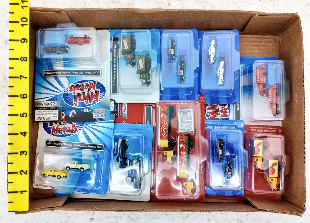 ASSORTED MINI METALS N SCALE 1:160 TRUCKS & POLICE CARS SOME OBS INV 263330567