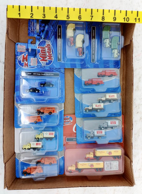 ASSORTED MINI METALS N SCALE 1:160 TRUCKS & SHERIFF CARS, 10 OBS INV 263330570