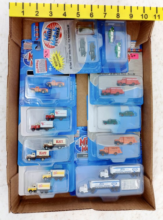 ASSORTED MINI METALS N SCALE 1:160 TRUCKS & POLICE CARS SOME OBS INV 263330577
