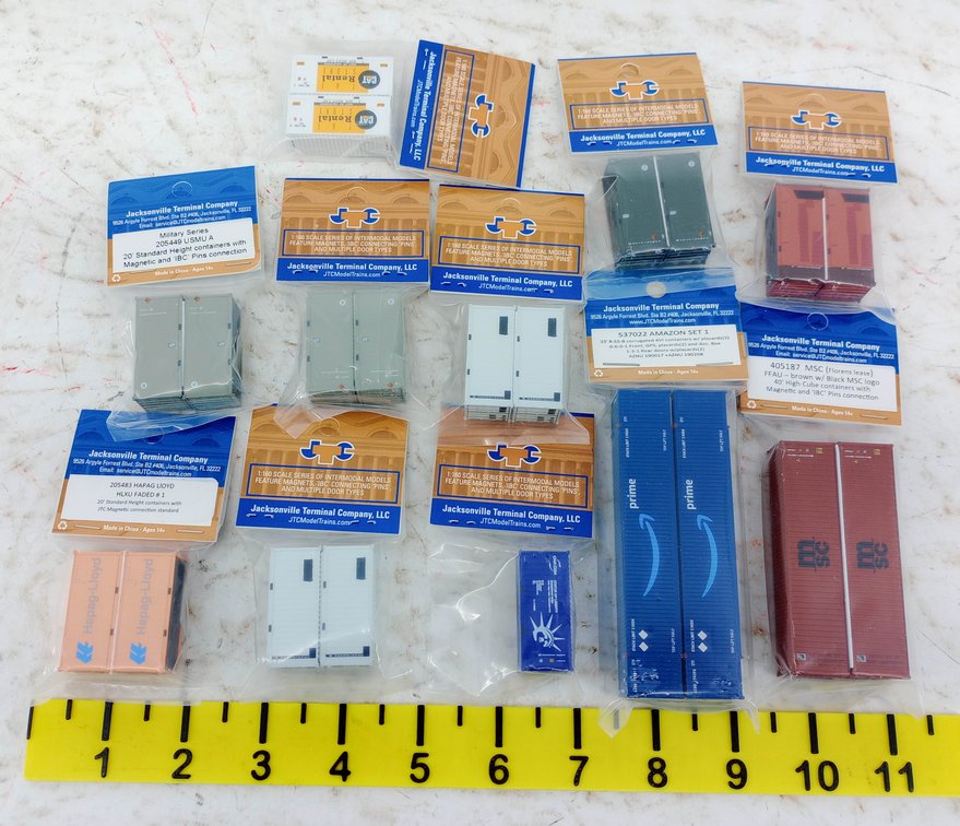 11 PACKS ASSORTED JTC 1:160 N SCALE INTERMODAL CONTAINERS AMAZON MSC HAPAG-LLOYD CAT INV 263330685