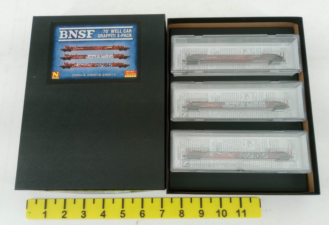 MICRO-TRAINS Z SCALE TTX 8 GRAFFITI WELL CARS & N SCALE BNSF 3 GRAFFITI WELL CARS, 2 OBS INV 263330696