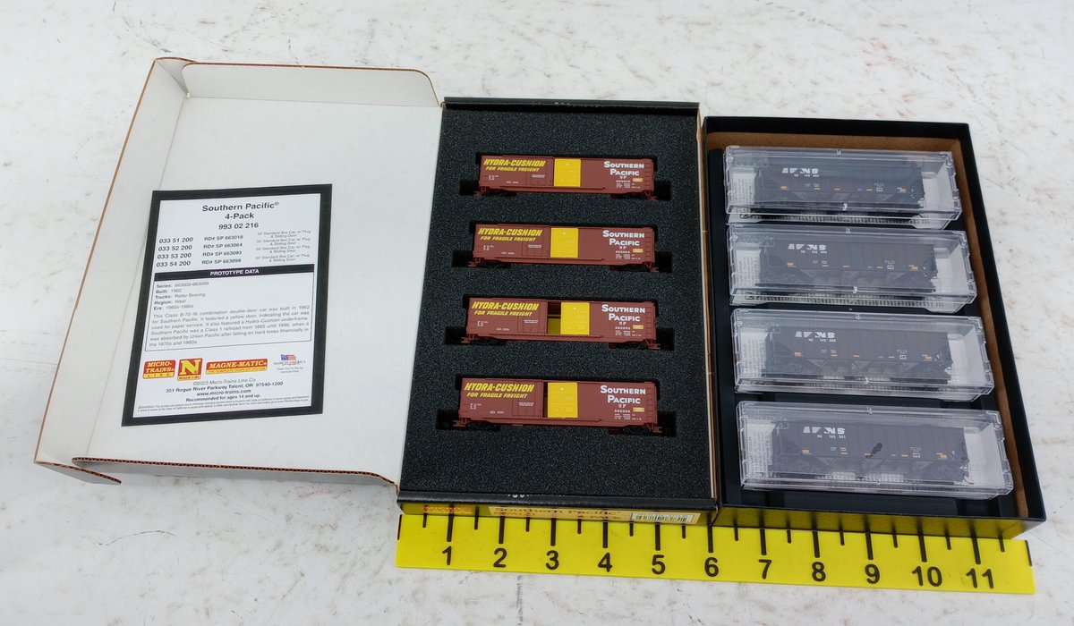 8 MICRO-TRAINS N SCALE SOUTHERN PACIFIC BOXCARS & NORFOLK SOUTHERN HOPPERS, 2 OBS INV 263330702