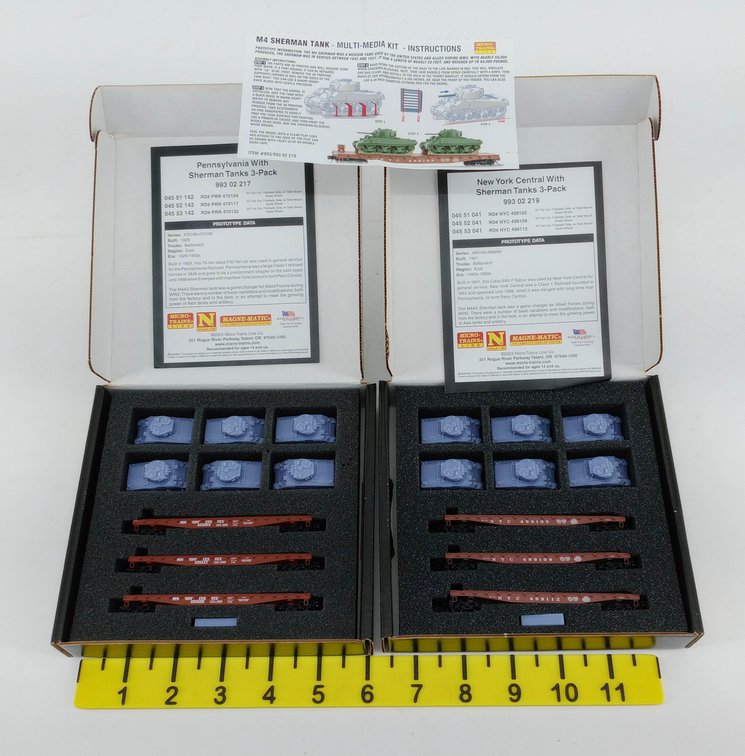 2 MICRO-TRAINS N SCALE 993 02 217 & 219 PRR & NYC FLAT CARS W/ SHERMAN TANKS, 2 OBS INV 263330740