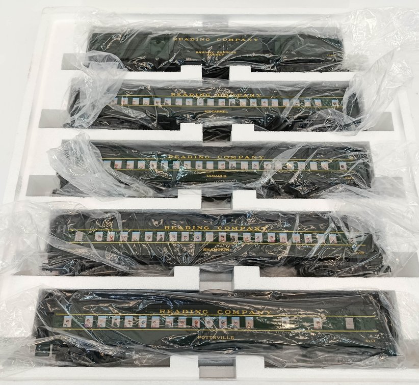 WILLIAMS CROWN EDITION 5-CAR MADISON READING COMPANY PASSENGER SET, O GAUGE, OB  INV 263380085