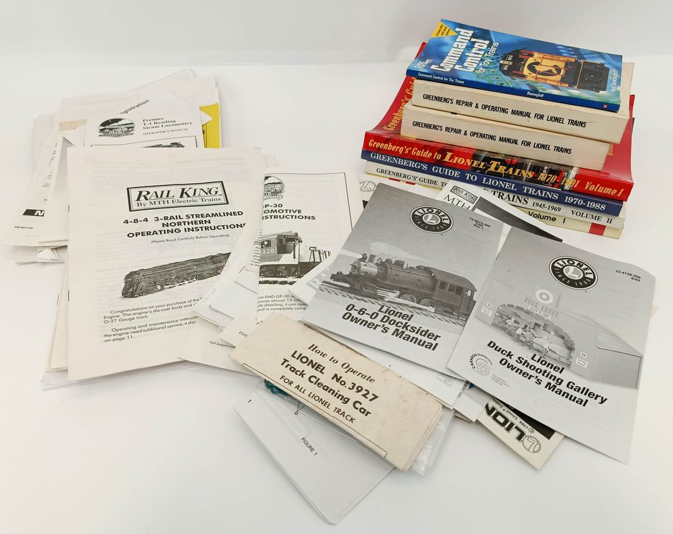 ASSORTED LIONEL & MTH RAIL KING TRAIN MANUALS & 6 GREENBERG'S LIONEL TRAINS GUIDE BOOKS COMMAND CONTROL INV 263380123