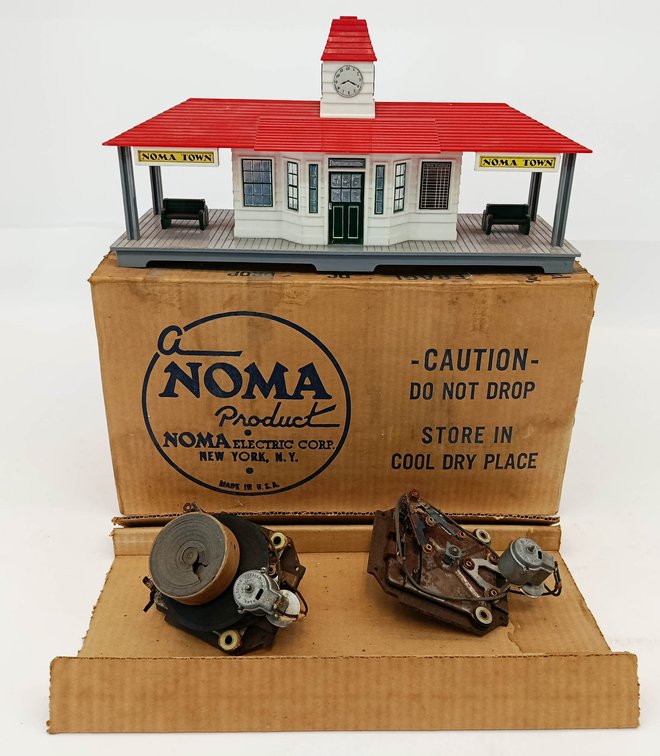 NOMA TOWN TRAIN STATION W/ CLOCK TOWER & 2 MOTOR MECHANISMS, OB INV 263380154