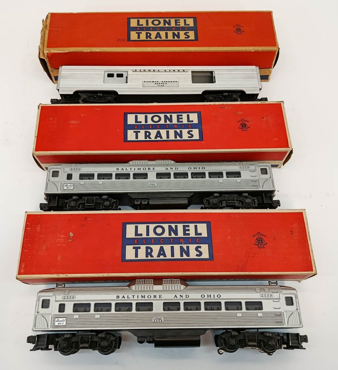 3 LIONEL O GAUGE 2530 BAGGAGE & 2559 B&O BUDD PASSENGER CARS, 3 OBS INV 263380165