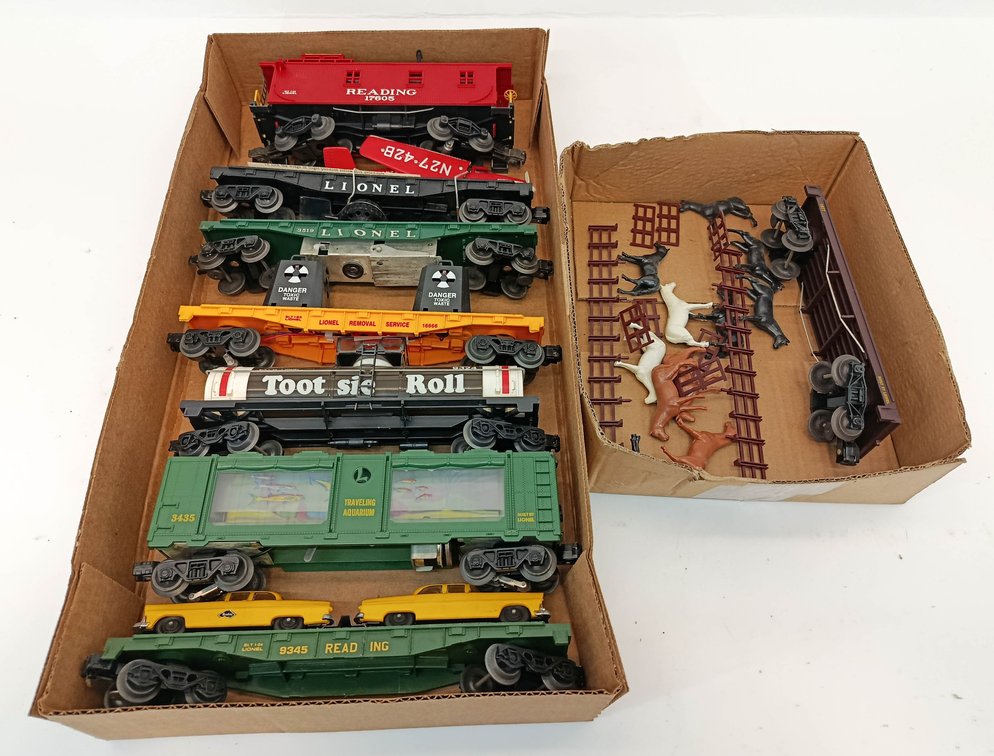 7 ASSORTED LIONEL O GAUGE CARS INCL READING CABOOSE, AQUARIUM, TOOTSIE ROLL TANKER & HORSE CAR INV 263380172