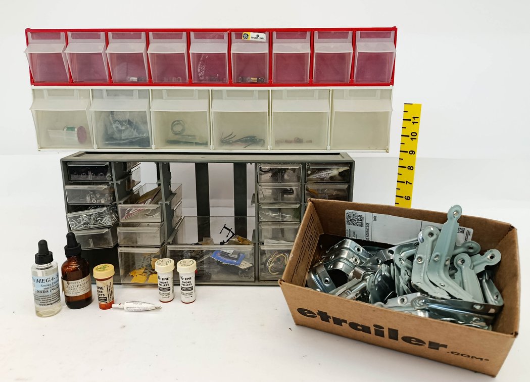 ASSORTED K-LINE SMOKE PELLETS, SMOKE FLUID, PARTS BINS & HINGES INV 263380196