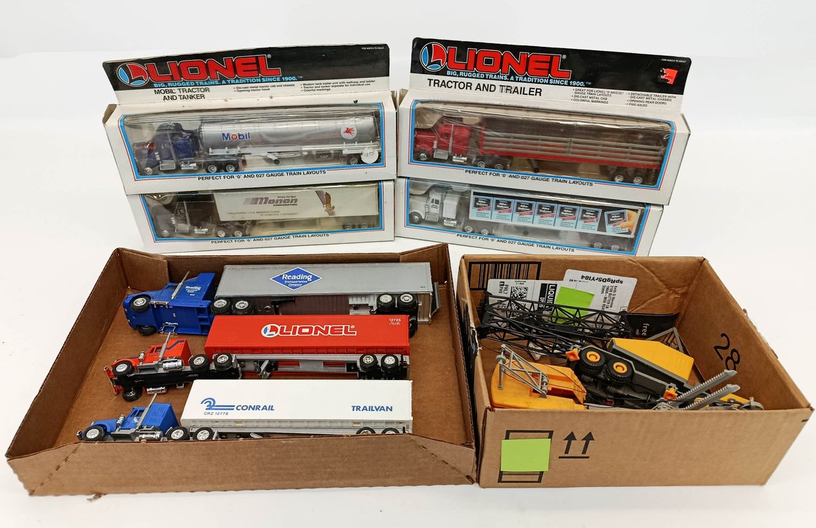LIONEL 4 TRACTOR & TRAILERS 6-12808, 12783, 12811, 12725 4 OBS & 3 LOOSE TRUCKS, CRANE PARTS INV 263380200