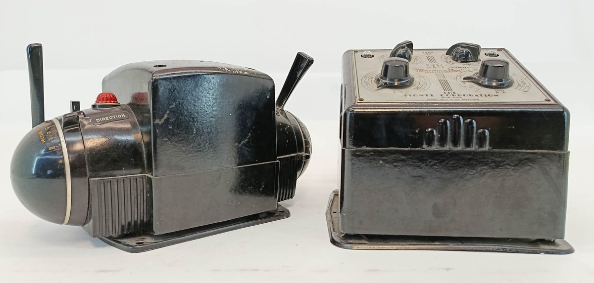 2 LIONEL TYPE ZW 275 WATT & TYPE V 150 WATT TRAINMASTER TRANSFORMERS INV 263380204