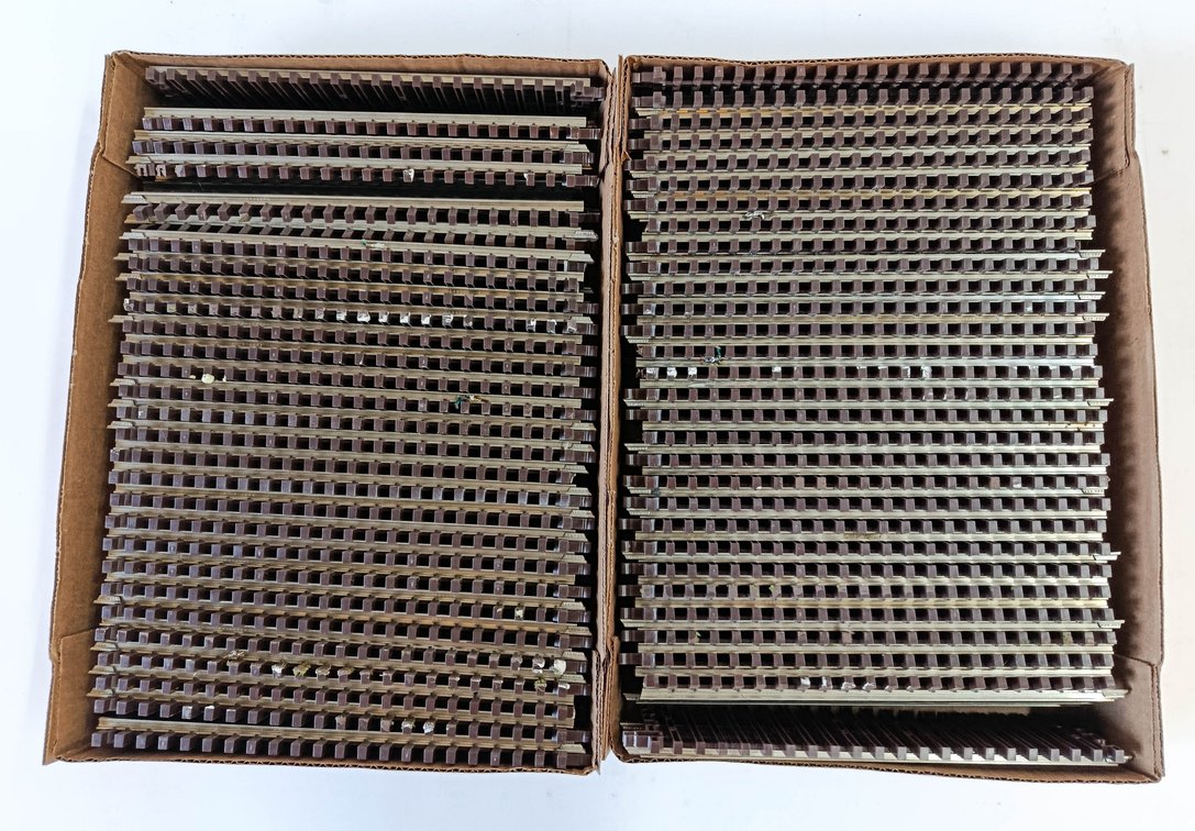 LARGE LOT OF O GAUGE STRAIGHT TRACK SECTIONS W/ BROWN PLASTIC TIES, 2 BOXES INV 263380213