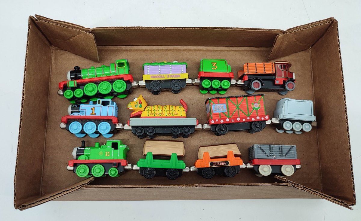 12 PC THOMAS THE TRAIN MIXED CARS  INV 262380405