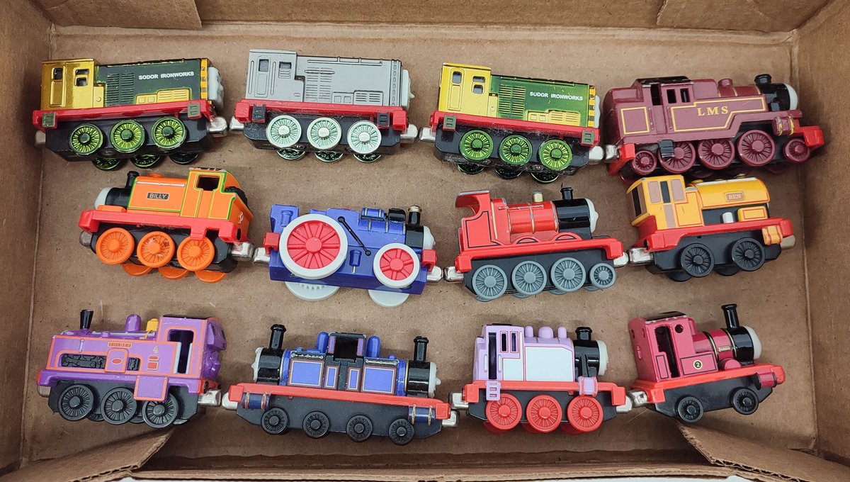 12 PC THOMAS THE TRAIN MIXED CARS  INV 262380402