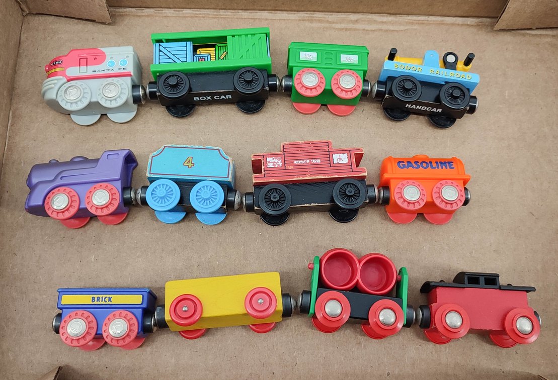 THOMAS & FRIENDS TOY TRAINS MIXED LOT  INV 262380417