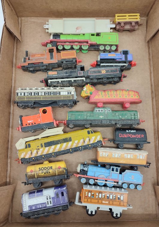 THOMAS & FRIENDS TOY TRAINS MIXED LOT  INV 262380409