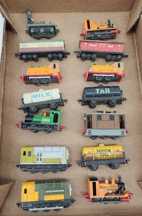 THOMAS & FRIENDS TOY TRAINS MIXED LOT  INV 262380412