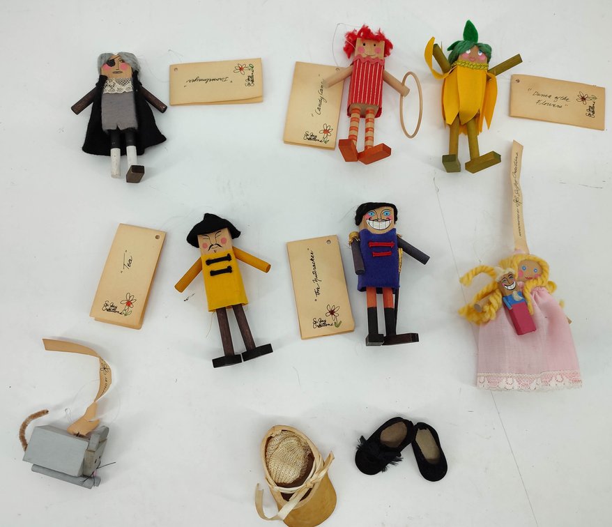 7 FOLK ART HAND CRAFTED DOLLS & MOUSE BY SU GAY CREATIONS  INV 262380428