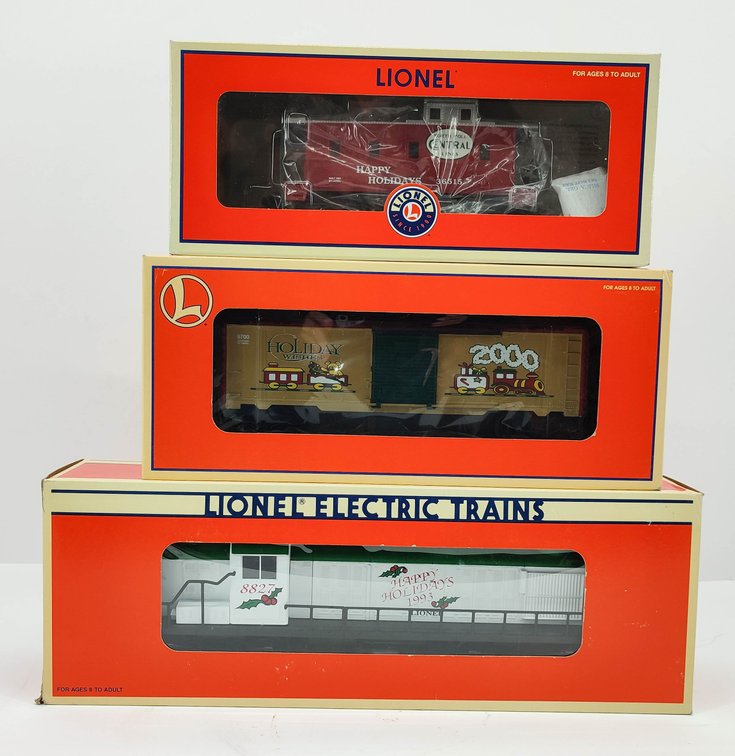 LIONEL 3PC CHRISTMAS RS-3 DIESEL ENGINE LOCOMOTIVE 6-18827 & NORTH POLE CABOOSE 6-36515 & 2000 BOXCAR 6-26272 OBS  INV 262380446