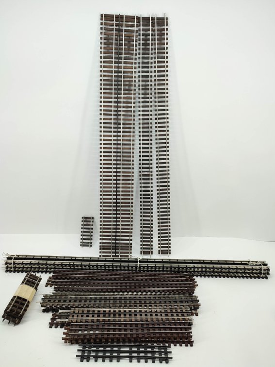 MIX OF O SCALE FLEX TRACK 3 RAIL AND 2 RAIL MIXED LOT  INV 262380451