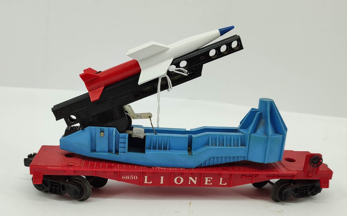 O SCALE LIONEL IRBM MISSILE LAUCHER FLATCAR POSTWAR 6650  INV 262380452