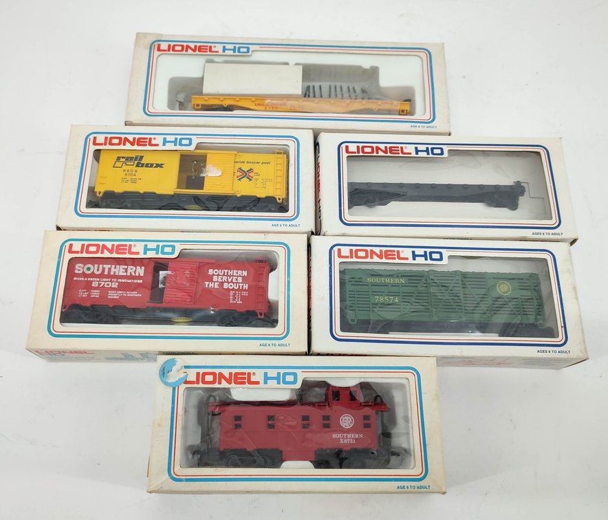 HO GAUGE 6 LIONEL HO FREIGHT CARS W/BOXES  INV 262380475