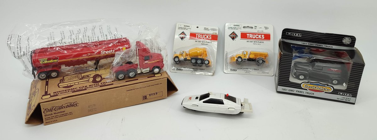 TOYS 5 MIXED VEHICLES 2- BOLEY, 2- ERTL, 1 CORGI JAMES BOND OO7 LOTUS SUBMARINE CAR  INV 262380509