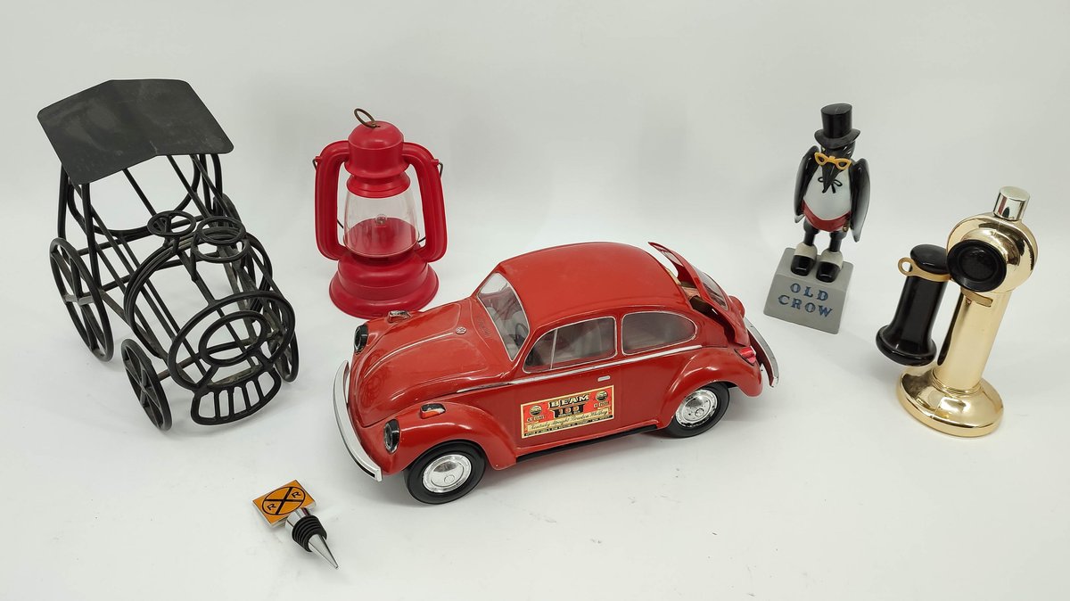 VW BUG DECANTER JIM BEAM, OLD CROW, AVON OLD FASHION PHONE, TRAIN BOTTLE HOLDER, CORK SCREW MIXED  INV 262380527