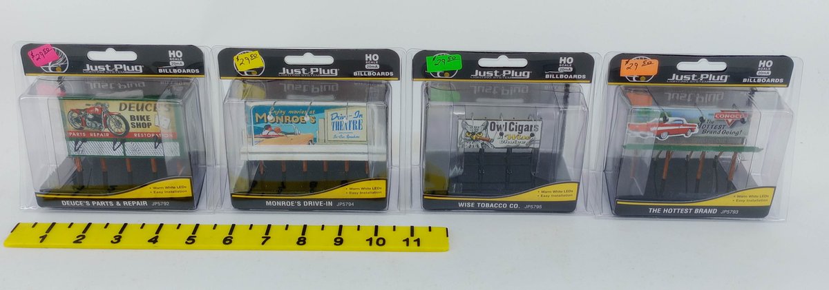 4 WOODLAND SCENICS JUST PLUG HO LIGHTED BILLBOARDS JP5792-JP5795, 4 OBS  INV 263330784