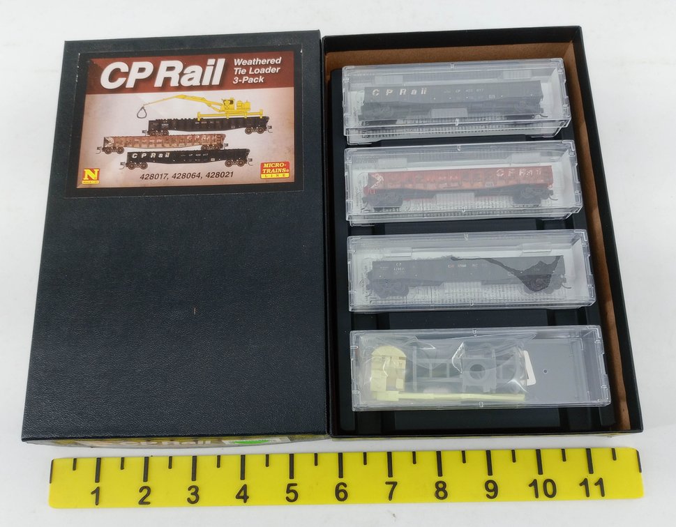 MICRO-TRAINS 993 02 090 CP RAIL WEATHERED TIE LOADER 3-PACK N SCALE, OB  INV 263330797