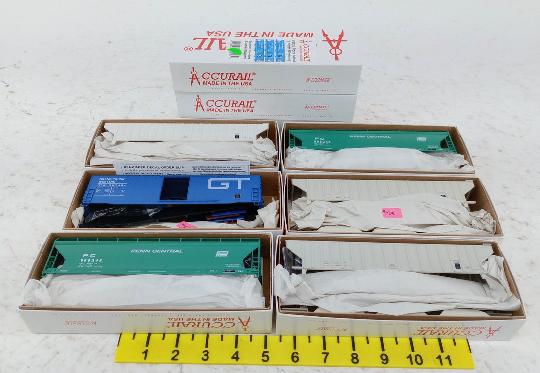 9 ACCURAIL HO PENN CENTRAL, GTW & ROCK ISLAND HOPPER & BOXCAR KITS, SOME OBS NNC  INV 263330821