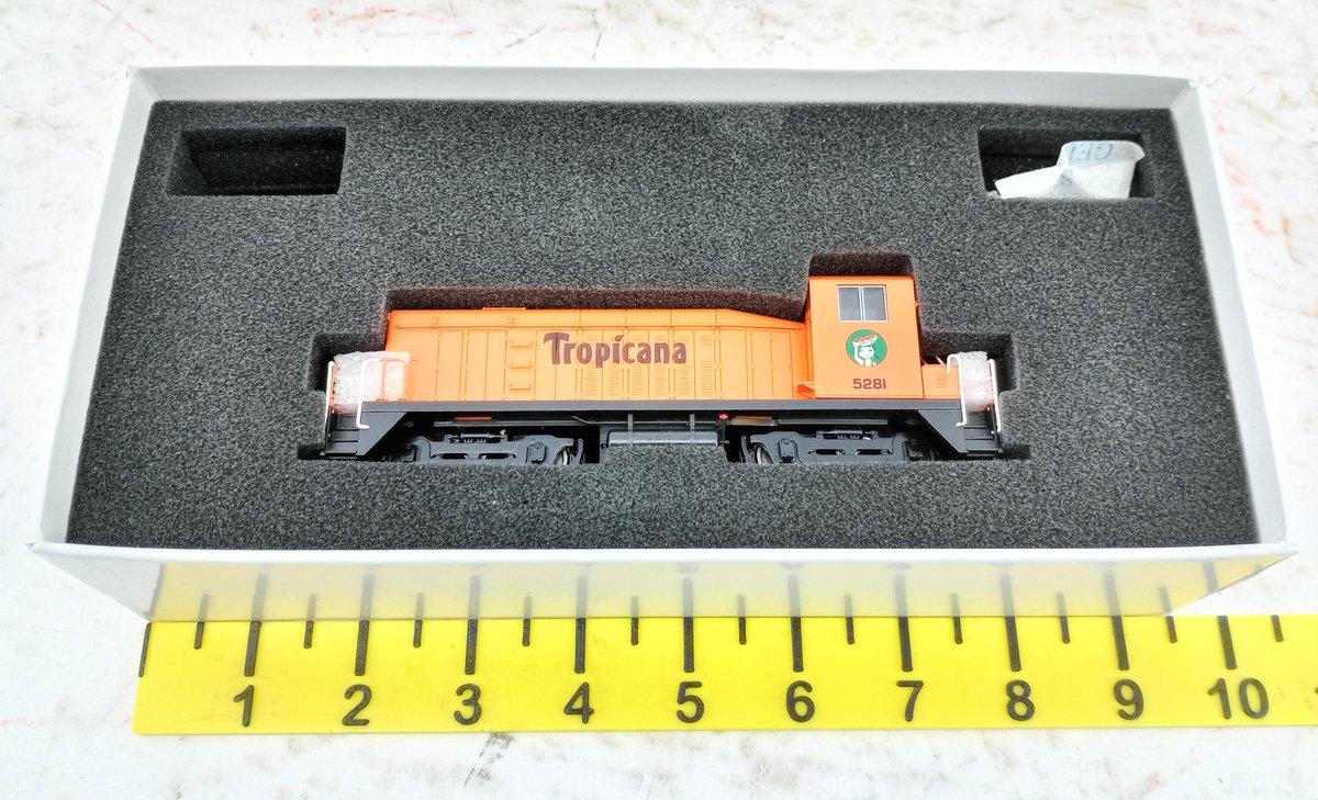 BROADWAY LIMITED 2957 TROPICANA EMD NW2 SWITCHER #5281 HO LOCOMOTIVE, OB  INV 263330832