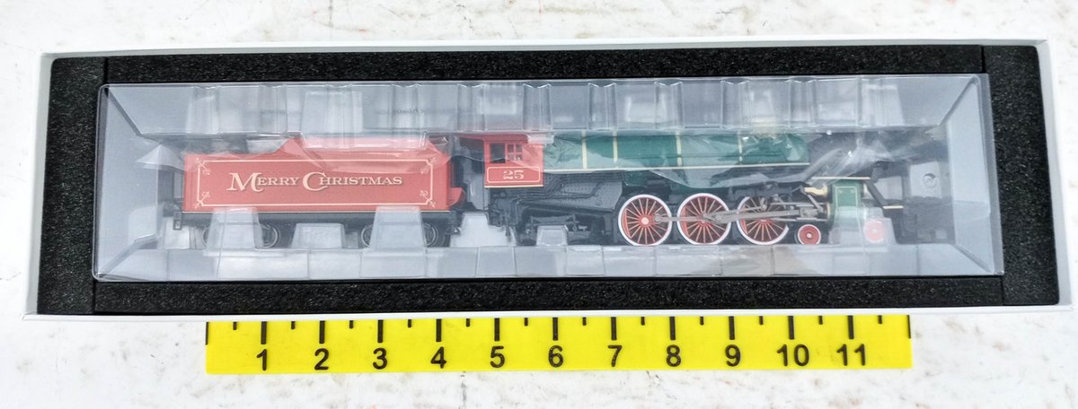 BROADWAY LIMITED HO GAUGE 5598 HEAVY PACIFIC CHRISTMAS SCHEME LOCOMOTIVE & TENDER, OB  INV 263330863