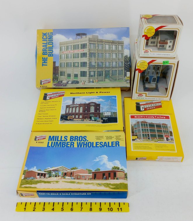 6 WALTHERS CORNERSTONE & MODEL POWER N SCALE BUILDINGS, 6 OBS NNC INV 263330902
