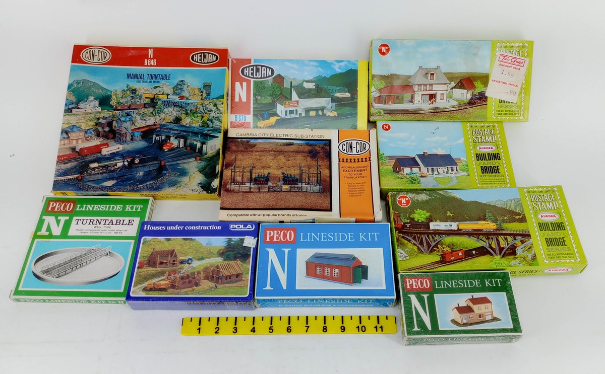 10 ASSORTED N SCALE PECO, HELJAN, CON-COR, POSTAGE STAMP & POLA BUILDING KITS, SOME OBS NNC INV 263330905