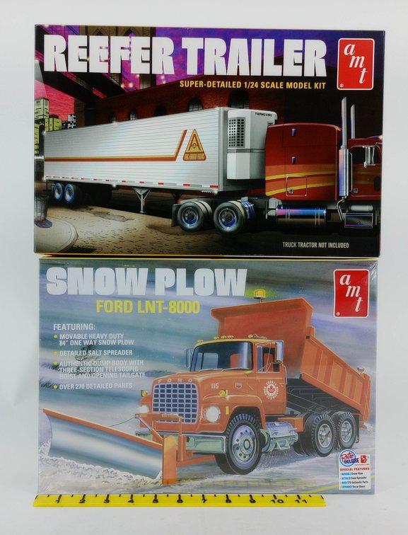 2 AMT MODEL KITS REEFER TRAILER 1/24 & FORD LNT-8000 SNOW PLOW 1/25 SEALED 2 OB INV 263330934