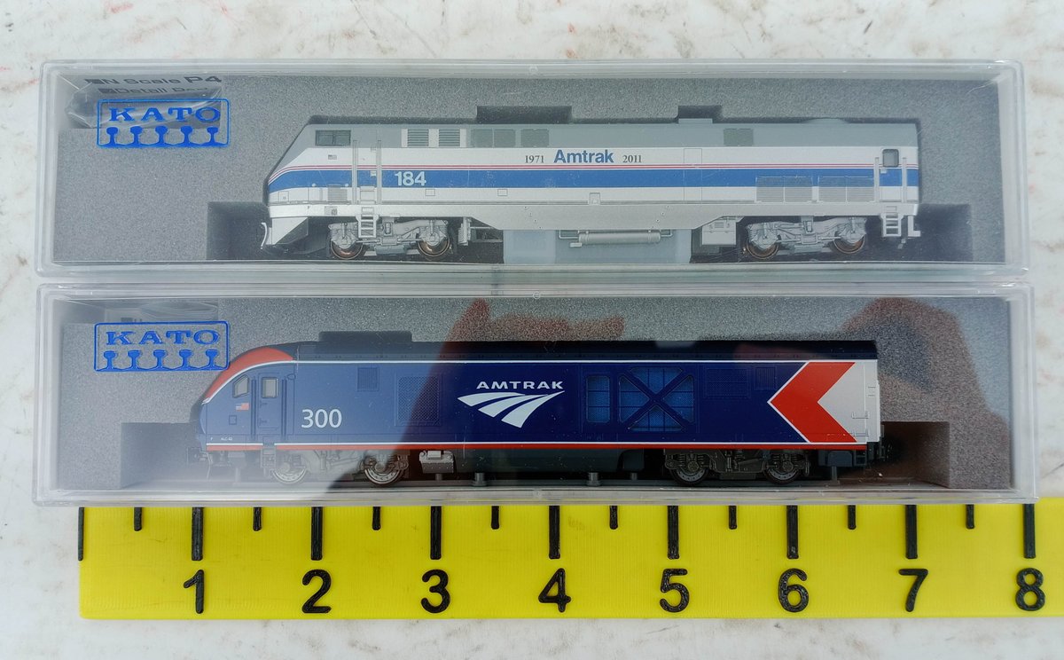 2 KATO N SCALE AMTRAK LOCOMOTIVES 176-6024 P42 #184 & 176-6051 ALC-42 #300, 2 OBS INV 263331024