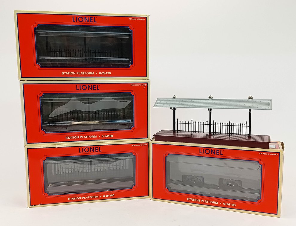 4 LIONEL 6-24190 STATION PLATFORMS, 4 OBS  INV 263350003