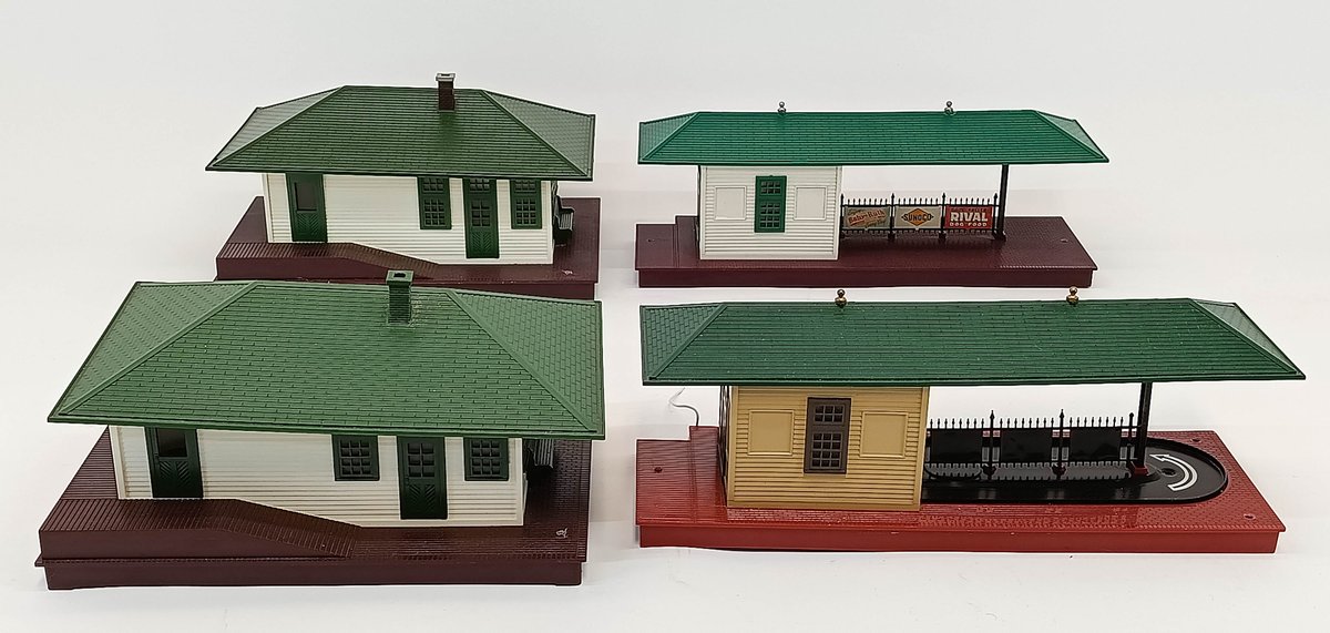 4 LIONELVILLE O GAUGE STATION BUILDINGS, 2 PASSENGER DEPOTS & 2 AUTOMATIC FREIGHT STATIONS  INV 263350006