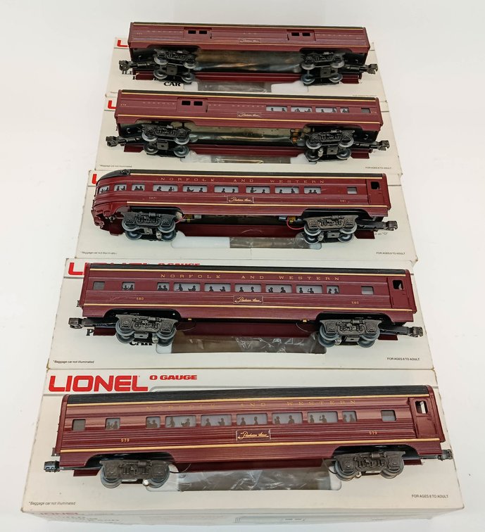 5 LIONEL O GAUGE NORFOLK AND WESTERN POWHATAN ARROW PASSENGER CARS, 5 OBS  INV 263350008