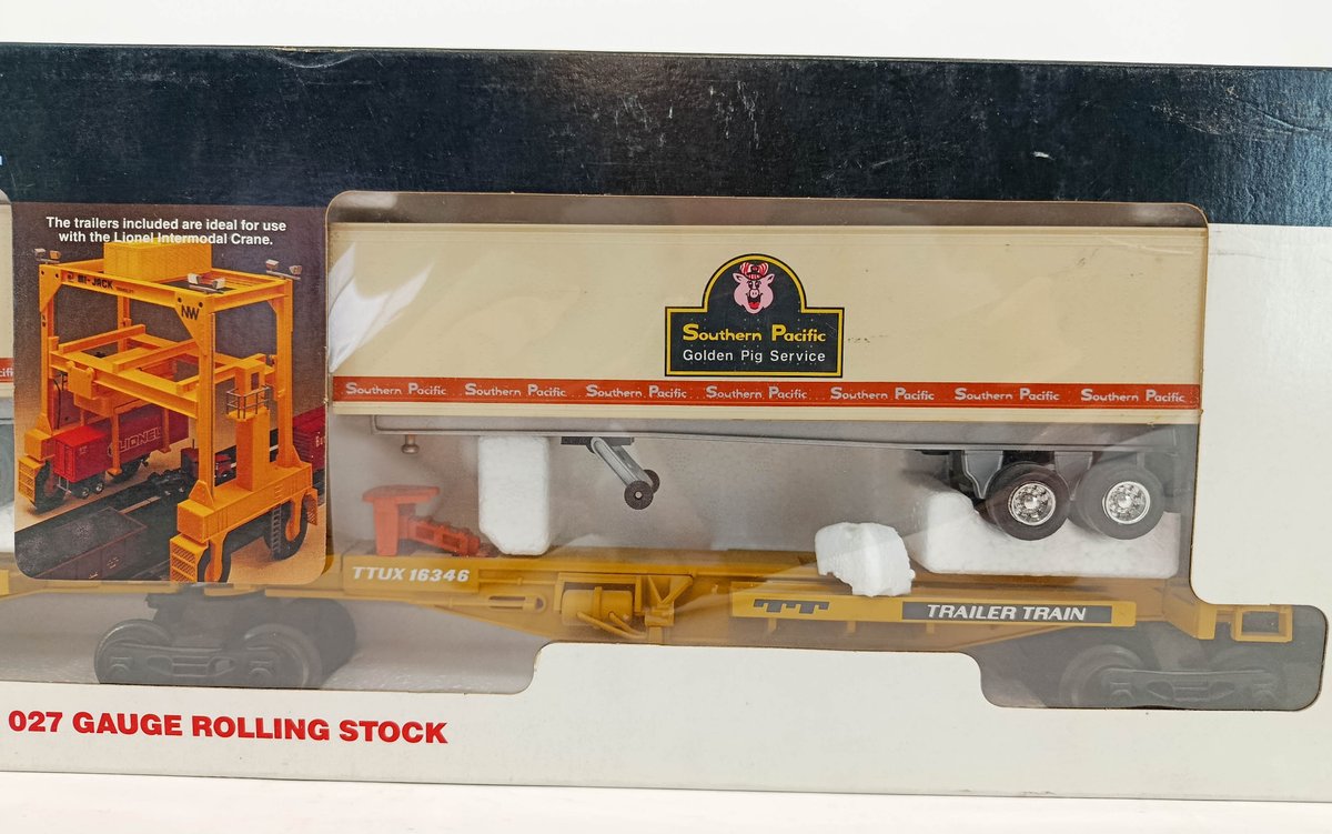 2 LIONEL TTUX FLAT CAR SETS W/ TRAILERS, SOUTHERN PACIFIC & SEA-LAND, 2 OBS  INV 263350016
